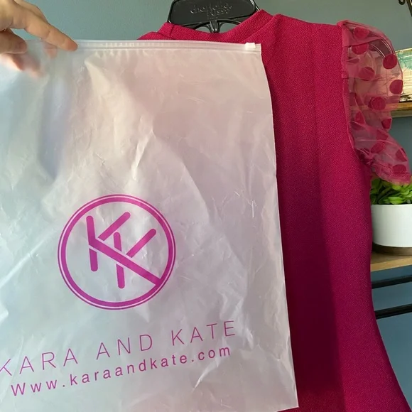 Kara and Kate Burgundy Top with Puff Sleeves- Size XS - Picture 2 of 4